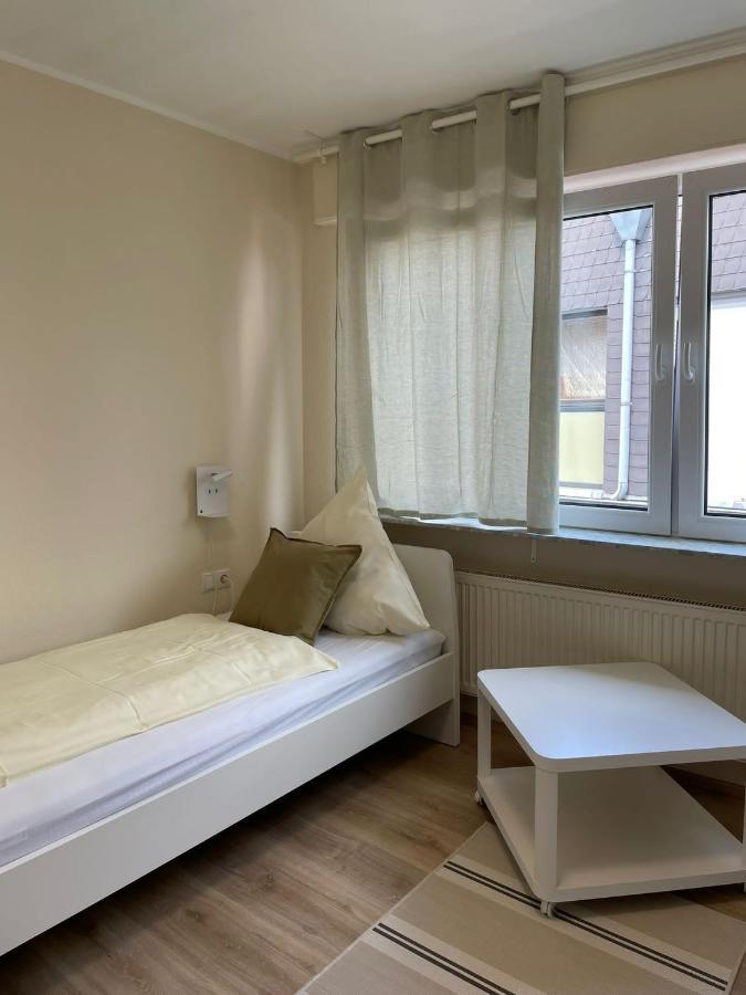 Gasthaus Stammbaum Andernach Bagian luar foto